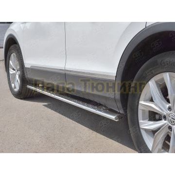 Пороги труба 75х42 овал с проступью Руссталь для Volkswagen Tiguan 2020- (кроме R-LINE)
