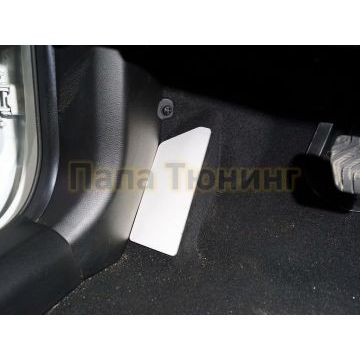 Накладка площадки левой ноги (алюминий 4мм) ТСС для Omoda C5 2022-