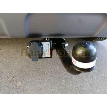 Фаркоп Bozal 1500/100 для Geely Atlas SUV 2017-2024