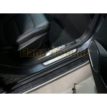 Накладки на пластиковые пороги (лист шлифованный надпись Atlas) 4шт ТСС для Geely Atlas PRO 2021-2024