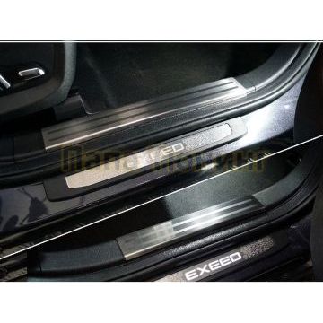 Накладки на пластиковые пороги (лист шлифованный с полосой) 4 шт ТСС для Exeed VX 2.0L 4WD 2021-2023/Exeed VX 2023-