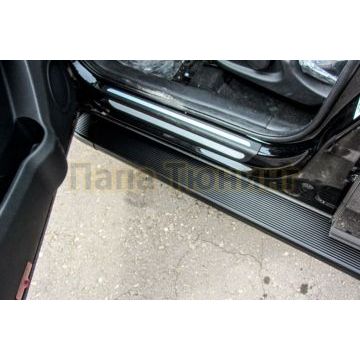 Пороги алюминиевые "Optima Black" 1800 черные Slitkoff для Zotye T600 Пороги алюминиевые "Optima Black" 1800 черные Slitkoff для Zotye T600