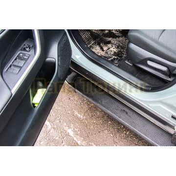 Пороги алюминиевые "Optima Black" 1700 черные Slitkoff для Toyota RAV-4 2019-