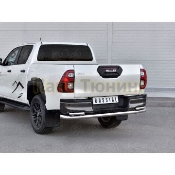 Защита заднего бампера d57 секции-d42 уголки РусСталь для Toyota Hilux 2020-