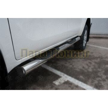 Пороги труба d76 с накладкой (вариант 2) РусСталь для Toyota Hilux 2020-