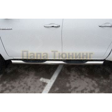 Пороги труба d76 с накладкой (вариант 1) РусСталь для Toyota Hilux 2020-