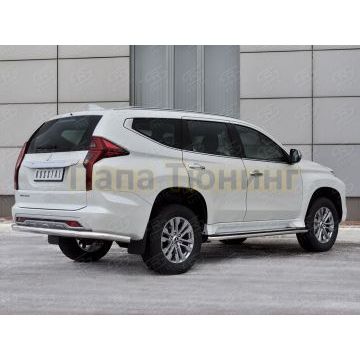 Защита заднего бампера d76 секции РусСталь для Mitsubishi Pajero Sport 2021-