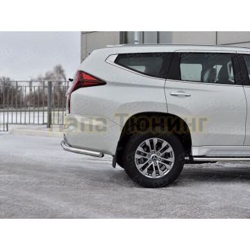 Защита заднего бампера d57 секции РусСталь для Mitsubishi Pajero Sport 2021-