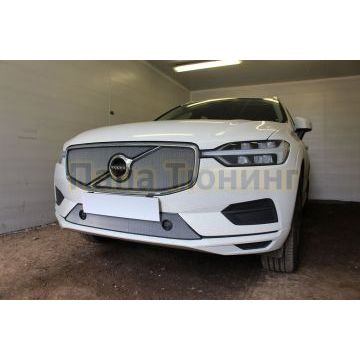 Защита радиатора Volvo XC60 2017- (R-Design) (2 части) chrome верх