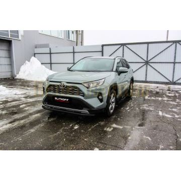 Защита переднего бампера D57 черная Toyota RAV-4 2018-