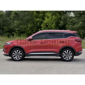 Пороги труба 75х42 овал с проступью РусСталь для Chery Tiggo 7 PRO 2020-