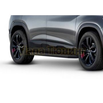 Пороги для Black-Premium Rival для Chevrolet Tracker 2021-