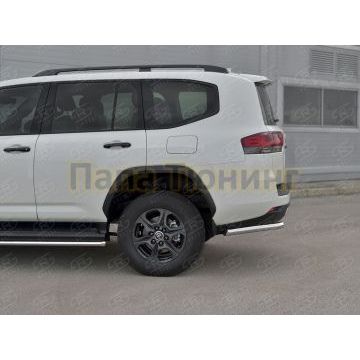 Защита заднего бампера уголки d57 секции РусСталь для Toyota Land Cruiser 300 GR SPORT 2021-