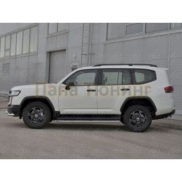 Защита порогов d42 РусСталь для Toyota Land Cruiser 300 GR SPORT 2021-