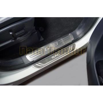 Накладки на пластиковые пороги (лист шлифованный надпись GN8) 2шт ТСС для Gac GN8 2021-