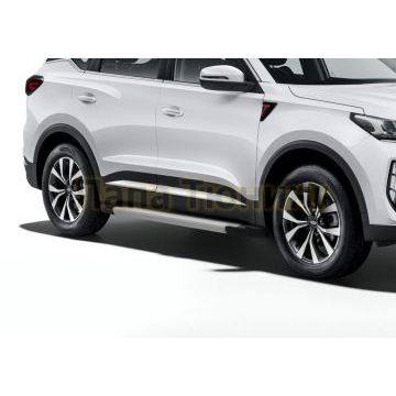 Пороги алюминиевые Rival Silver New для Chery Tiggo 7/7 Pro/8 2019-/Exeed LX 2022-/Chery Tiggo 8 Pro 2021-/Chery Tiggo 8 Pro Max 2022-/Chery Tiggo 7 Pro Max 2022-/XCITE X-Cross 7 2024-