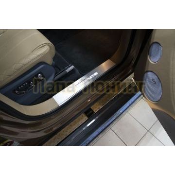 Пороги выдвижные электрические ОЕМ для Bentley Bentyaga 2015-