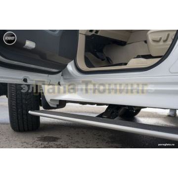 Пороги выдвижные электрические ОЕМ для Toyota Land Cruiser 300 white 2023-