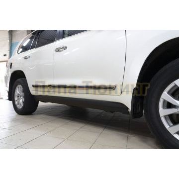 Пороги выдвижные электрические ОЕМ для Toyota Land Cruiser 200 только в комплекте с юбкой 2007-