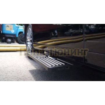 Пороги выдвижные электрические ОЕМ для Toyota Alphard III 2017-