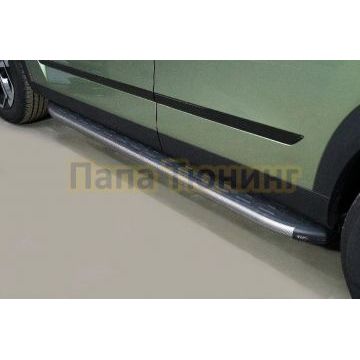 Пороги алюминиевые с пластиковой накладкой (карбон серые) 1720 мм ТСС для Jaecoo J7 1.6T 2WD 2023-