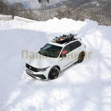 Крепление для перевозки лыж и сноубордов LUX ЭЛЬБРУС 750