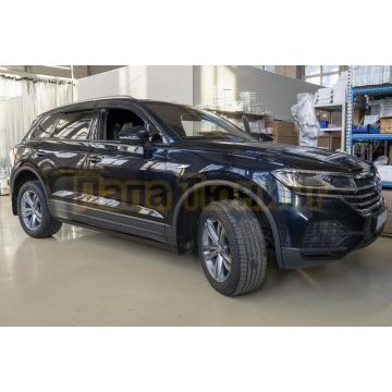 Пороги выдвижные электрические ОЕМ для Volkswagen Touareg II R Line (2011-2018)