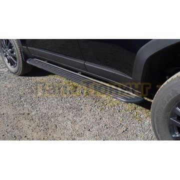 Пороги алюминиевые "Slim Line Black" 1720 мм ТСС для Toyota Land Cruiser 250 Prado 2024- Пороги алюминиевые "Slim Line Black" 1720 мм ТСС для Toyota Land Cruiser 250 Prado 2024-