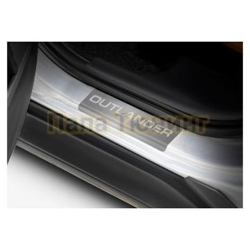 Накладки порогов AutoMax (4 шт.) для Mitsubishi Outlander 2005-2012