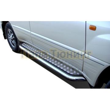 Пороги с накладным листом d76 для Lexus LX 470 1998-2007