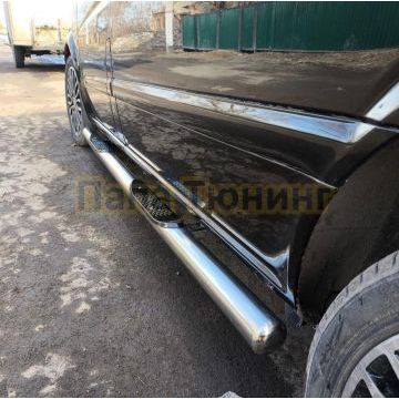 Пороги труба с проступью Папа Тюнинг d76 для MERCEDES-BENZ VITO 2005-2010, 2010-2014(рестайлинг)