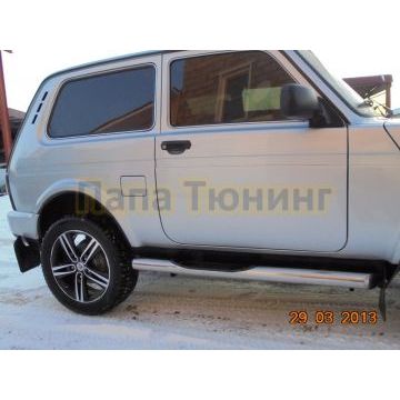 Пороги труба с проступью d76 для Niva Urdan 2121 2014-