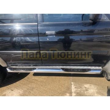 Пороги труба с проступью с алюминиевым листом d76 Папа Тюнинг для Mitsubishi Pajero Sport 1998-2007