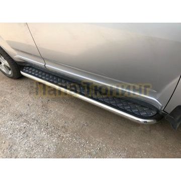 Пороги с накладным листом d53 для Mitsubishi Outlander XL 2006-2009