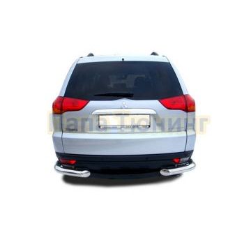 Защита заднего бампера угловая d76 для Mitsubishi Pajero Sport 2008-2016