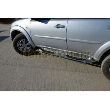 Пороги с проступью d76/42 для Mitsubishi Pajero Sport 2008-2016
