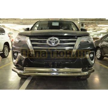 Защита переднего бампера двойная d76/75х42 овал для Toyota Fortuner 2017-