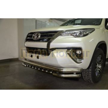 Защита переднего бампера тройная с защитой акула d76/60/42 для Toyota Fortuner 2017-