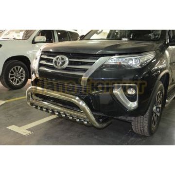 Защита переднего бампера скоба низкая+акула d76/60/42 для Toyota Fortuner 2017-
