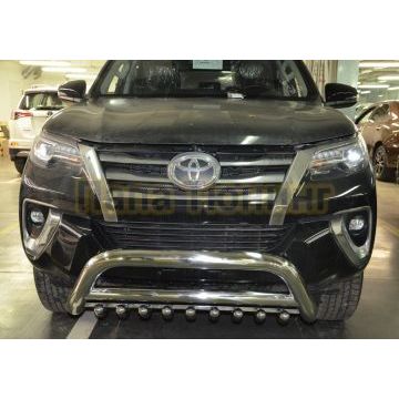 Защита переднего бампера скоба низкая+акула d76/60/42 для Toyota Fortuner 2017-