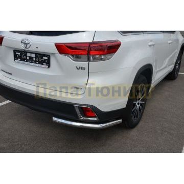 Защита заднего бампера угловая d60 для Toyota Highlander 2017-2020