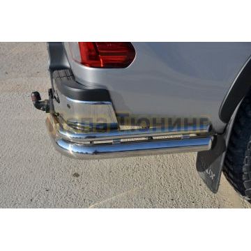 Защита заднего бампера угловая двойная Папа Тюнинг d76/42 для Toyota Hilux 2021-