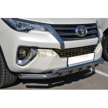 Защита переднего бампера двойная с перемычками d60/60 для Toyota Fortuner 2017-
