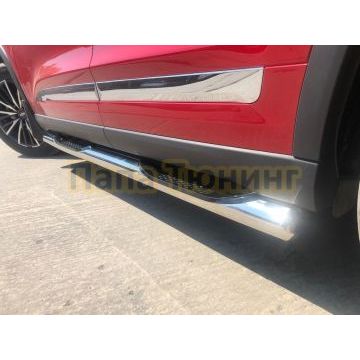 Пороги труба с проступью d76 Папа Тюнинг для Chery Tiggo 8 Pro 2021-