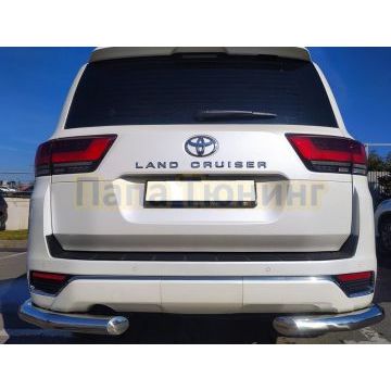 Защита заднего бампера угловая d76 Папа Тюнинг Toyota Land Cruiser 300 2021-