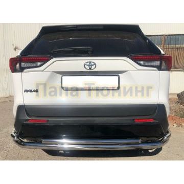 Защита заднего бампера угловая большая d60/42/42 Папа Тюнинг для Toyota RAV4 2019-