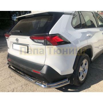 Защита заднего бампера угловая большая d60/42/42 Папа Тюнинг для Toyota RAV4 2019-