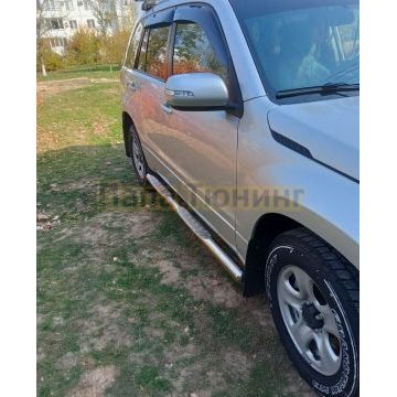 Пороги труба с проступью из алюминиевого рифленого листа d76 Папа Тюнинг для Suzuki Grand Vitara 2013-2015