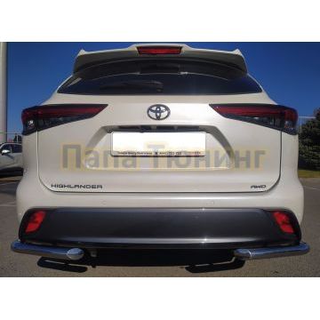 Защита заднего бампера угловая d60 Папа Тюнинг для Toyota Highlander 2021-