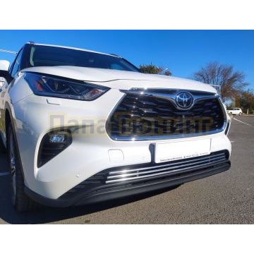 Решетка передняя d16 Папа Тюнинг для Toyota Highlander 2021-